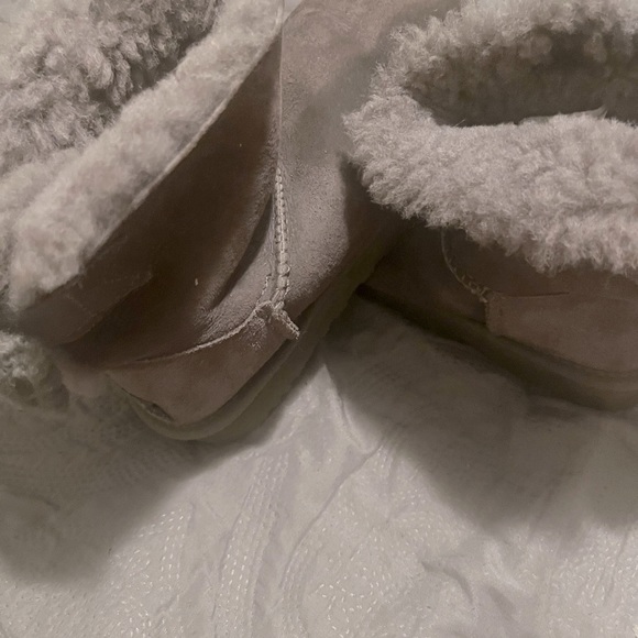 Good condition end conform luk I  int dhe front San warer Im cliner no Flowers’s - Picture 4 of 6